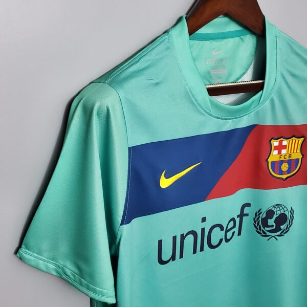 Barcelona Away 10/11 - Image 4