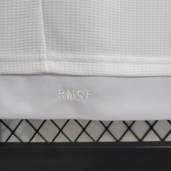 Real Madrid Home 15/16 - Image 4