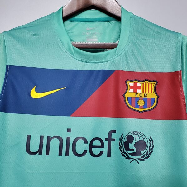 Barcelona Away 10/11 - Image 3