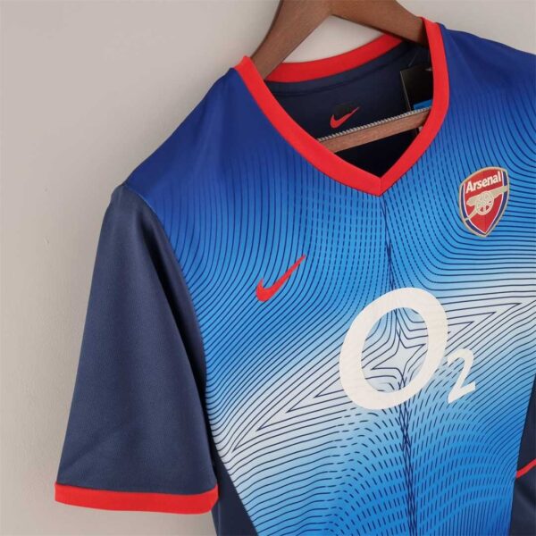 Arsenal Away 02-04 - Image 5