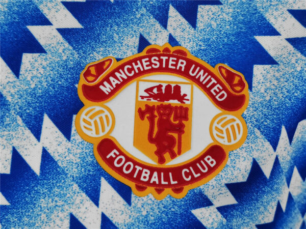 Man Utd Away 90-92  - Long Sleeve - Image 6