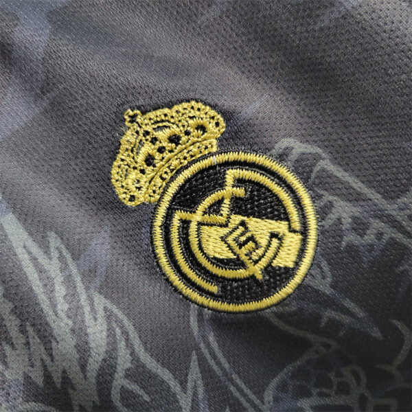 Real Madrid Special Edition Black 23/24 - Kids - Image 7