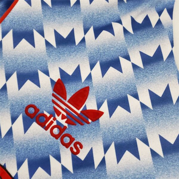 Man Utd Away 90-92 - Image 6