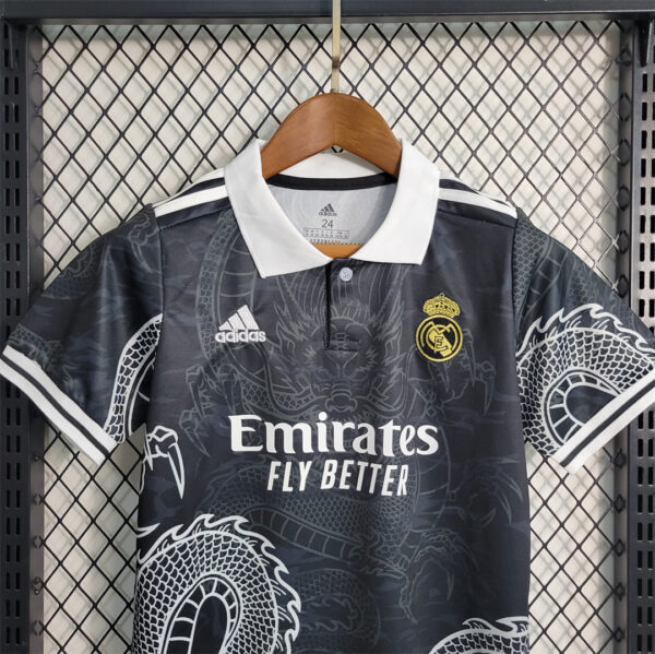 Real Madrid Special Edition Black 23/24 - Kids - Image 3