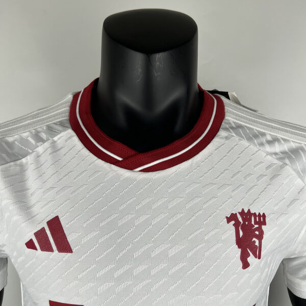Man Utd Third 23/24 - Player Version - Image 2