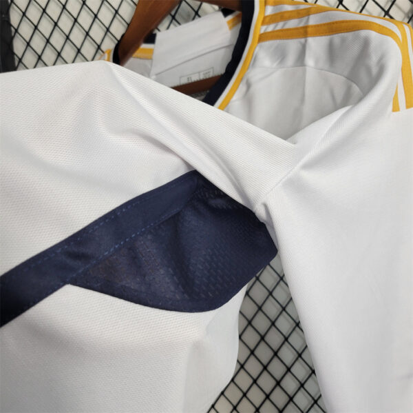 Real Madrid Home 23/24 - Long Sleeve - Image 4