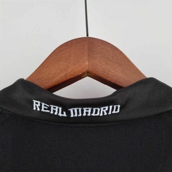 Real Madrid Away 09/10 - Image 10