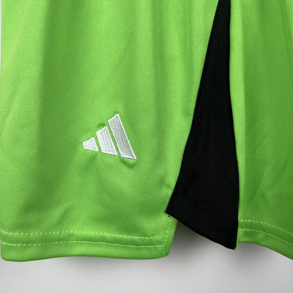 Man Utd Goalkeeper Green 23/24 - Kids - Image 8