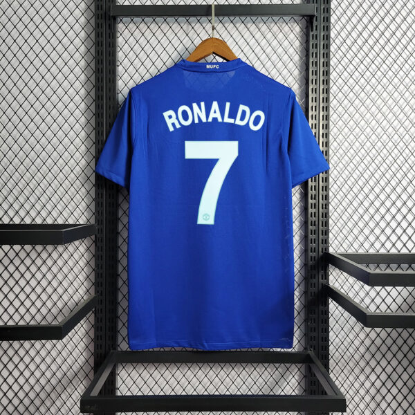 Man Utd Away 08/09 - Image 9