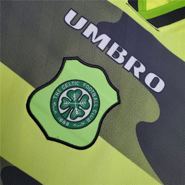 Celtic Away 96/97 - Image 5