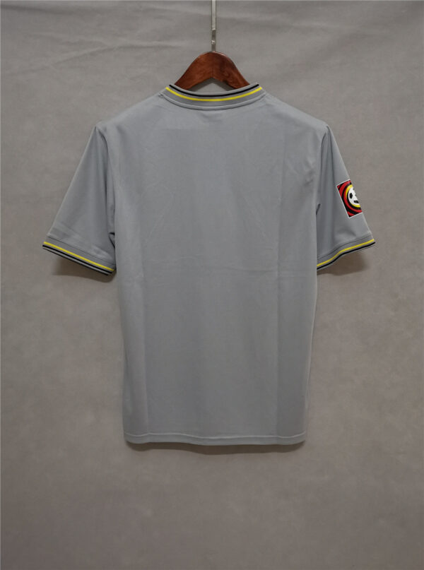 Dortmund Away 00/01 - Image 8