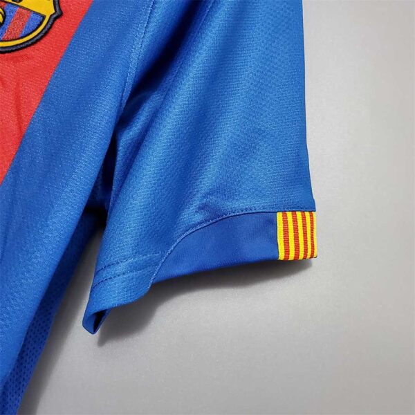 Barcelona Home 06/07 - Image 8
