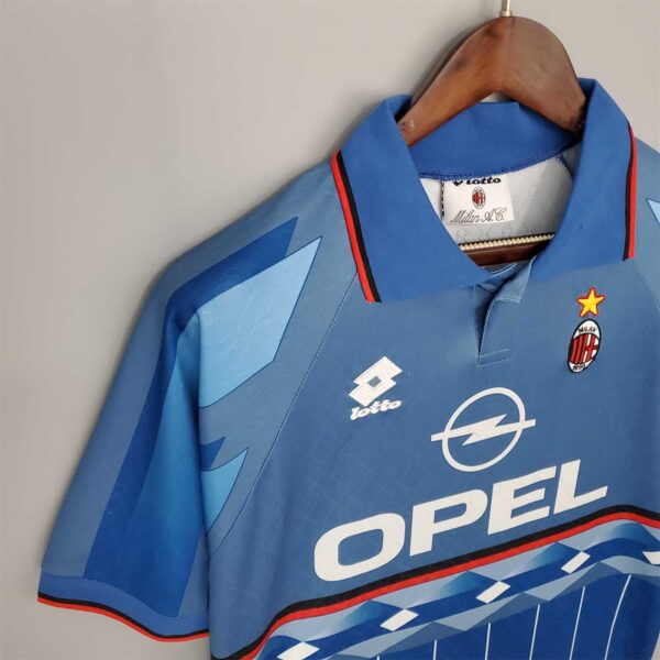 AC Milan Fourth 95/96 - Image 5