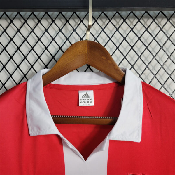 Benfica Home 04/05 - Image 9