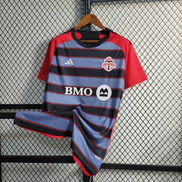 Toronto Away 23/24 - Image 8