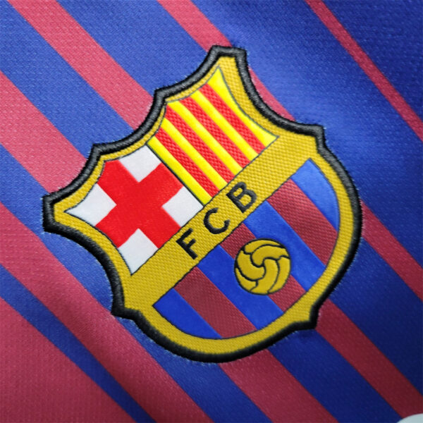 Barcelona Home 17/18 - Image 6