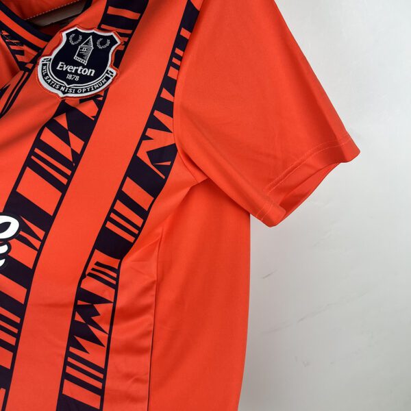 Everton Away 23/24 - Image 9