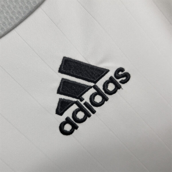 Real Madrid Home 06/07 - Image 10