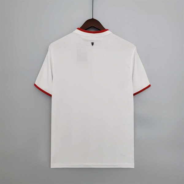Man Utd Away 13/14 - Image 8