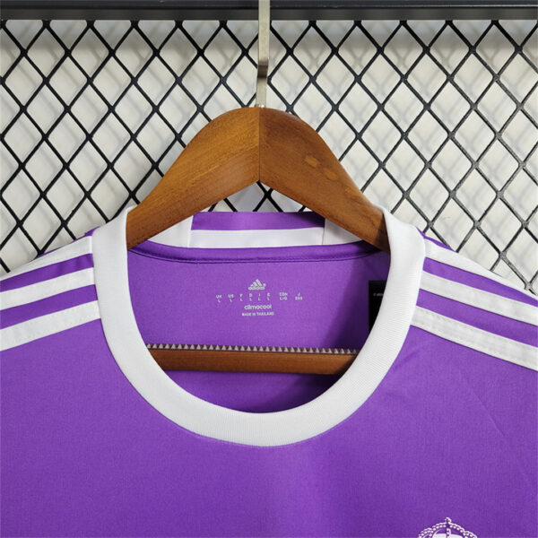 Real Madrid Away 17/18 - Image 7
