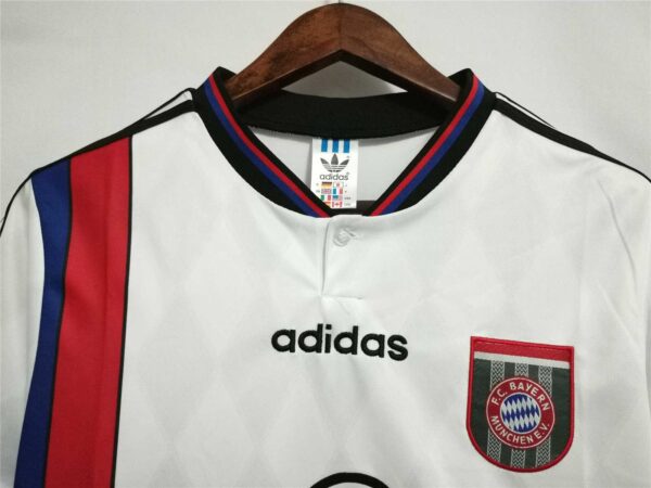 Bayern Munich Away 95/96 - Image 7