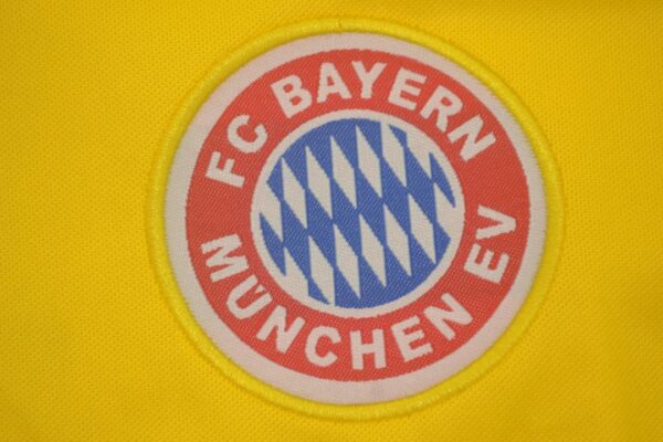 Bayern Munich Away 93-95 - Image 9
