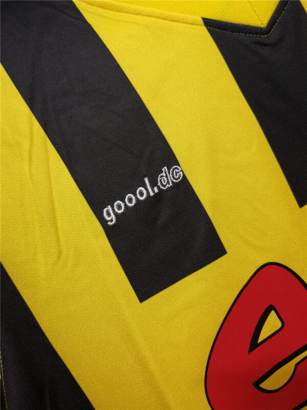 Dortmund Home 00/01 - Image 9