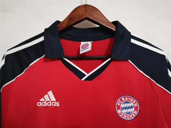 Bayern Munich Home 99/00 - Image 9