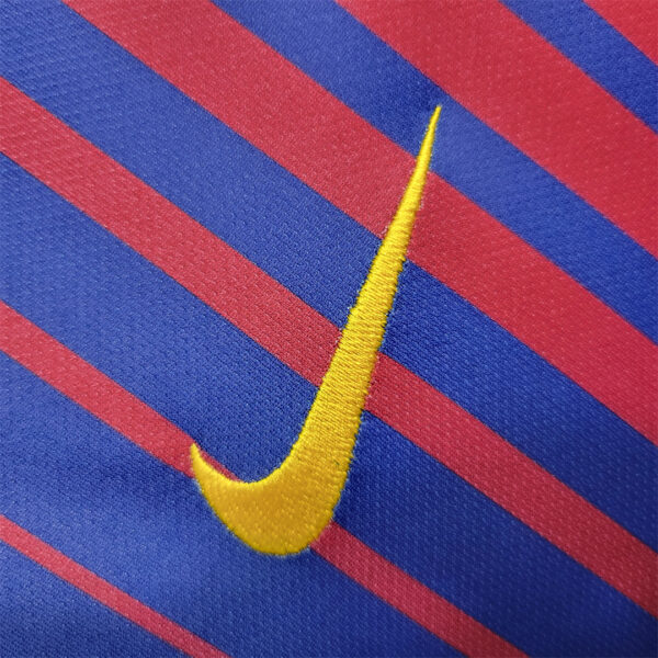 Barcelona Home 17/18 - Image 9