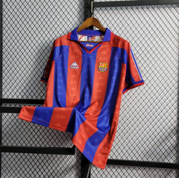 Barcelona Home 95-97 - Image 12