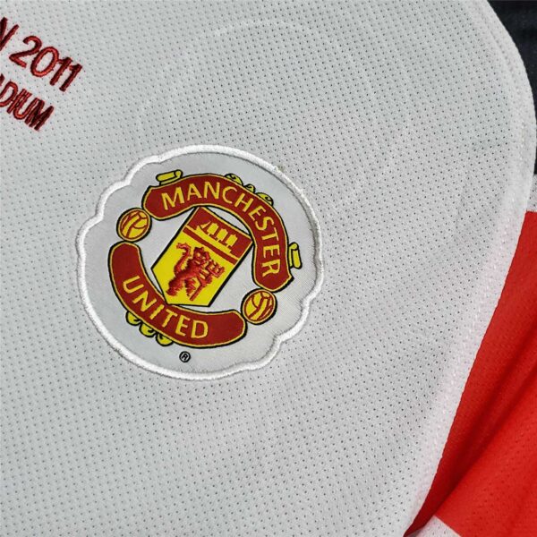 Man Utd Away UCL Final 2011 - Image 11
