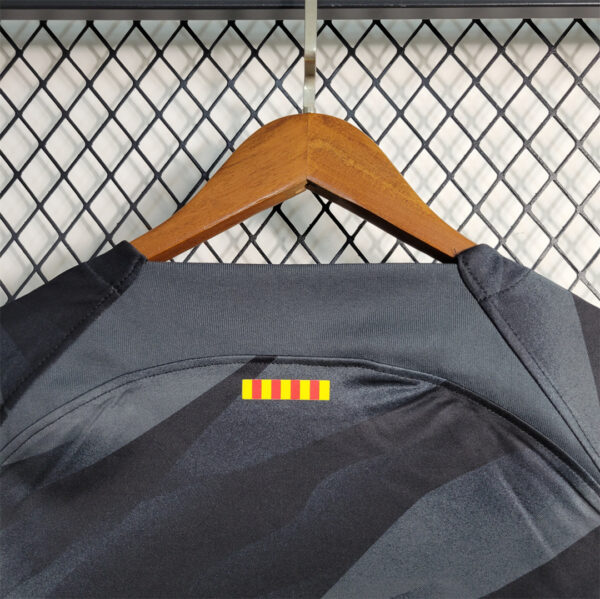 Barcelona Goalkeeper Black 23/24 - Image 8