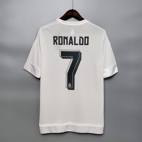 Real Madrid Home 15/16 - Image 11