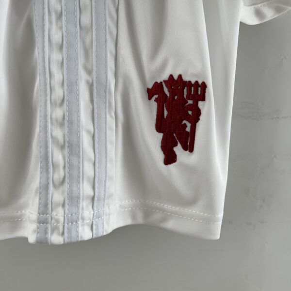 Man Utd Third 23/24 - Kids - Image 4