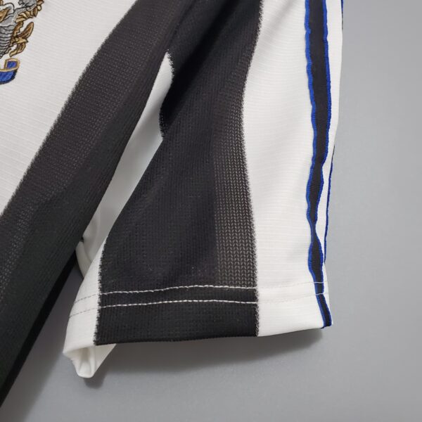 Newcastle Home 95-97 - Image 4