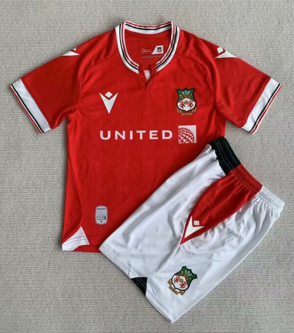 Wrexham Home 23/24 - Kids