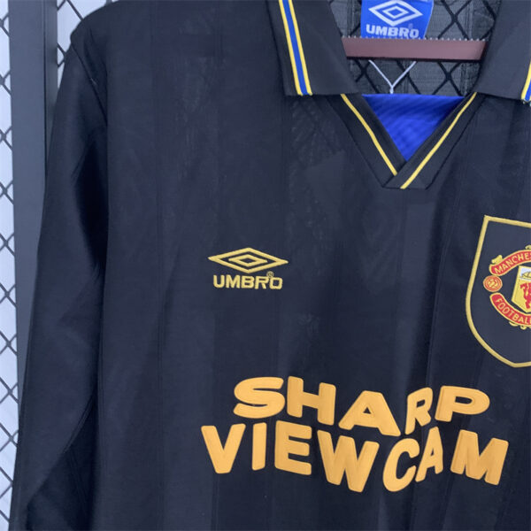 Man Utd Away 93/94 - Long Sleeve - Image 3