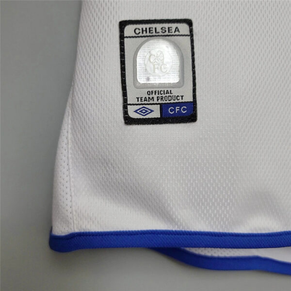 Chelsea Away 03-05 - Image 4