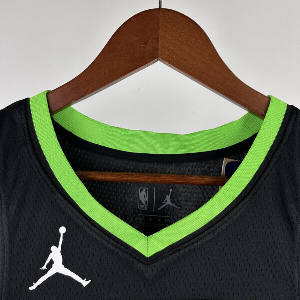 Timberwolves - Jordan Limited Edition - Image 7
