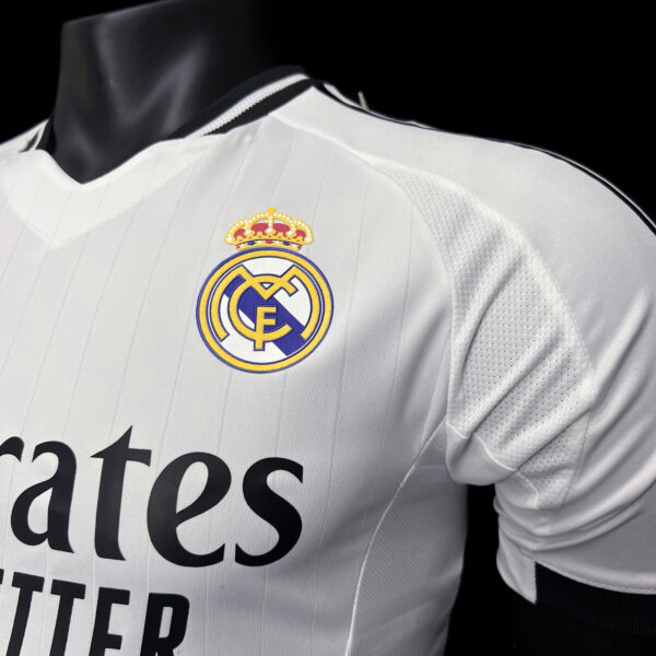 Real Madrid Home 24/25 - Player Version - Image 4