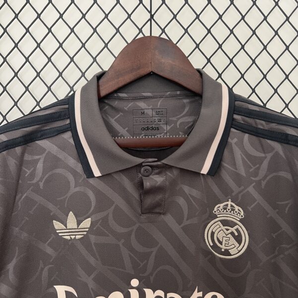 Real Madrid Third 24/25 - Image 3