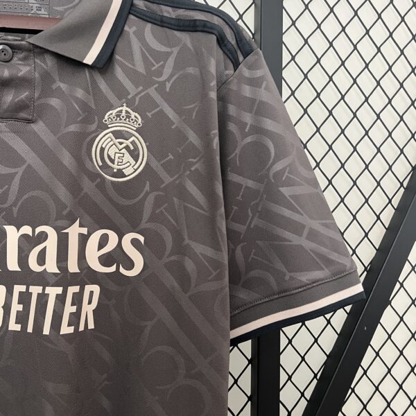 Real Madrid Third 24/25 - Image 2