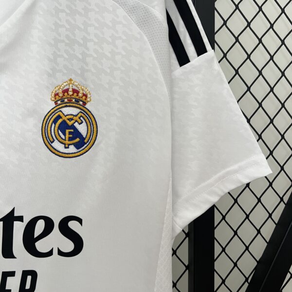 Real Madrid Home 24/25 - Image 3
