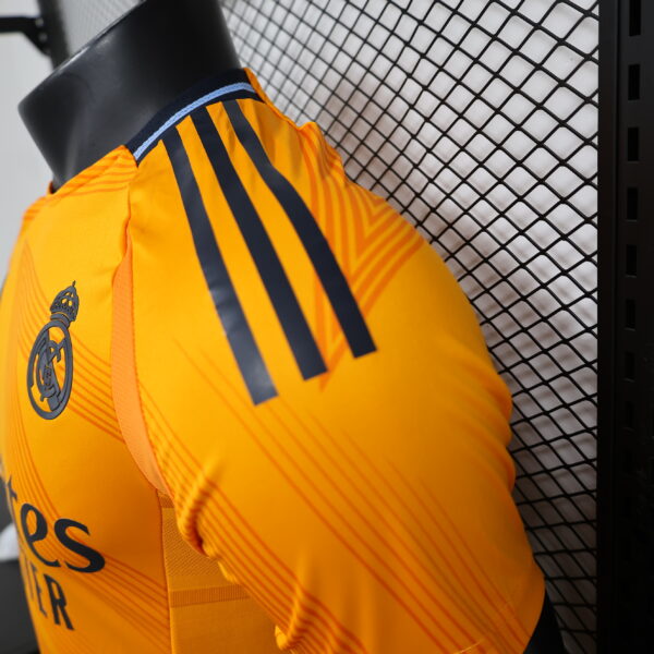 Real Madrid Away 24/25 - Player Version - Image 5