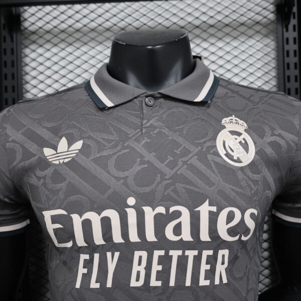 Real Madrid Third 24/25 - Player Version - Image 10
