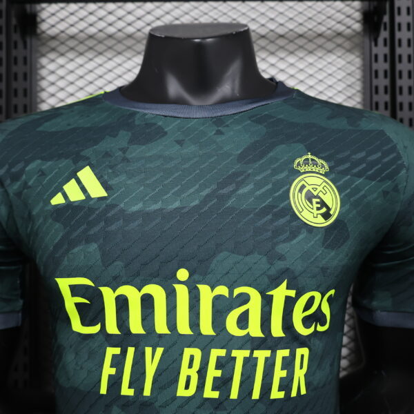 Rea Madrid Special Edition Camo 24/25 - Player Version - Image 7