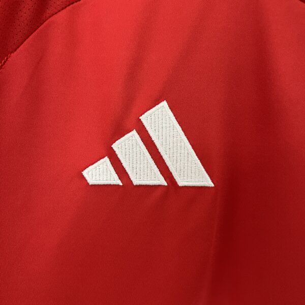 Man Utd Home 24/25 - Image 2