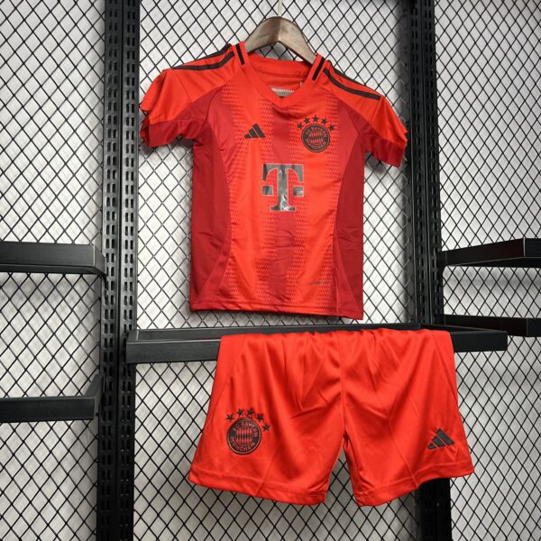 Bayern Munich Home 24/25 - Kids - Image 3