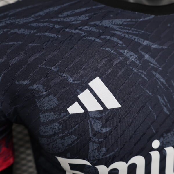 Real Madrid Dragon Special Edition 24/25 - Player Version - Image 6