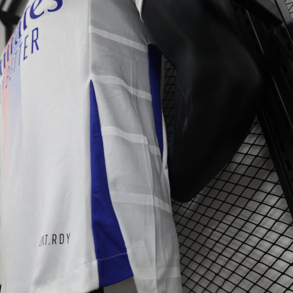 Lyon Home 24/25 - Player Version - Image 5